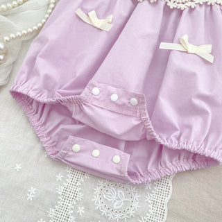 Sisters Lace Petal Collar Outfit - RYAN AND REMI