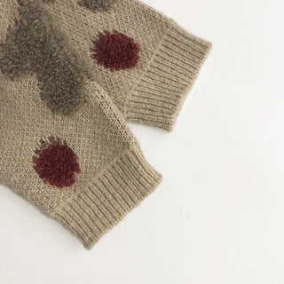 Strawberry Jacquard knitted Sweater - RYAN AND REMI