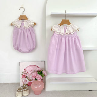 Sisters Lace Petal Collar Outfit